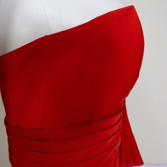 BCBGMaxAzria Palais One Shoulder‎ Cocktail Prom Dress, jewel red, size 8 - Picture 15 of 16